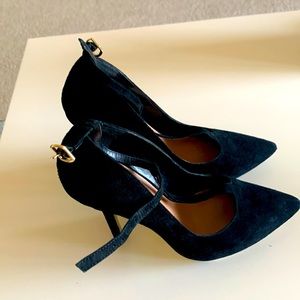 Renvy black heels 6.5